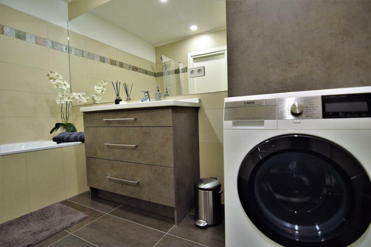 וילנה Europa Dream Apartment מראה חיצוני תמונה